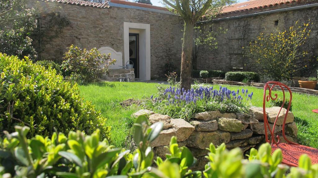 La Blanchisserie Bed & Breakfast Le Puy-Saint-Bonnet Luaran gambar